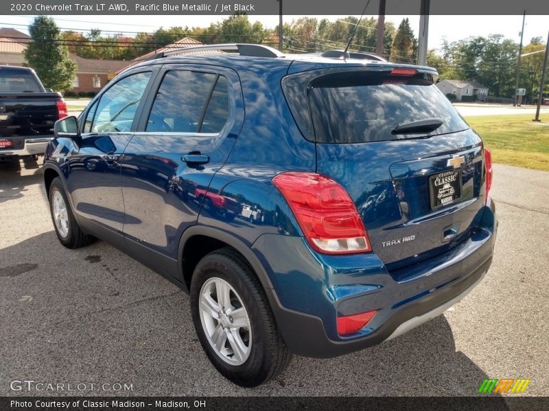 Pacific Blue Metallic / Jet Black 2020 Chevrolet Trax LT AWD