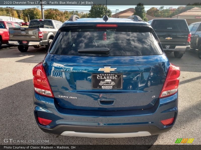 Pacific Blue Metallic / Jet Black 2020 Chevrolet Trax LT AWD