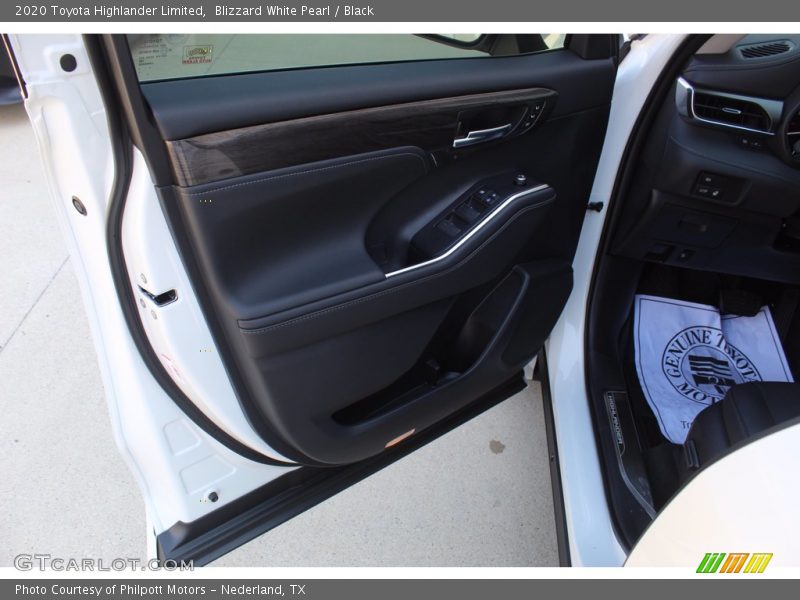 Blizzard White Pearl / Black 2020 Toyota Highlander Limited