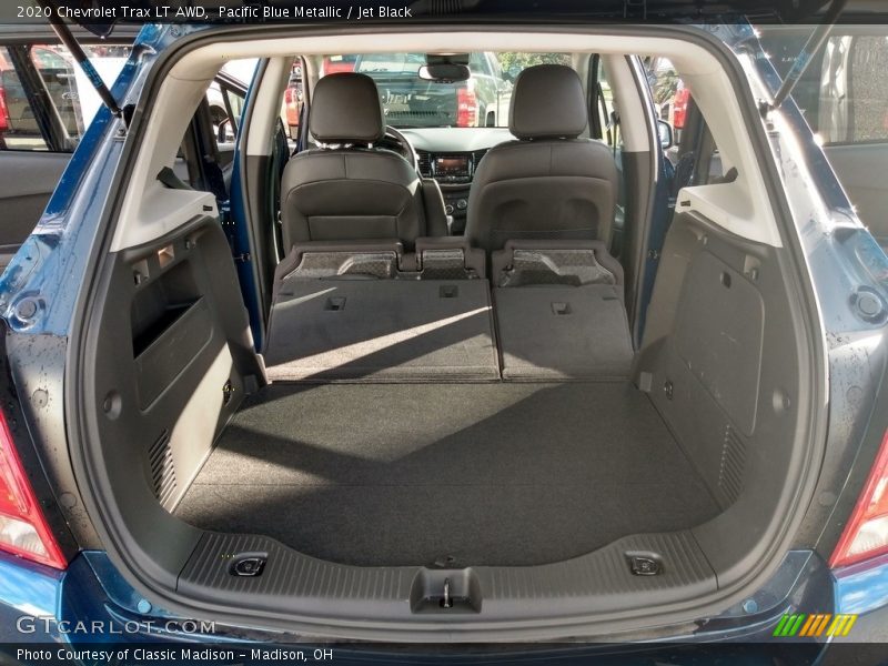 Pacific Blue Metallic / Jet Black 2020 Chevrolet Trax LT AWD