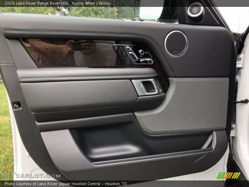 Door Panel of 2020 Range Rover HSE