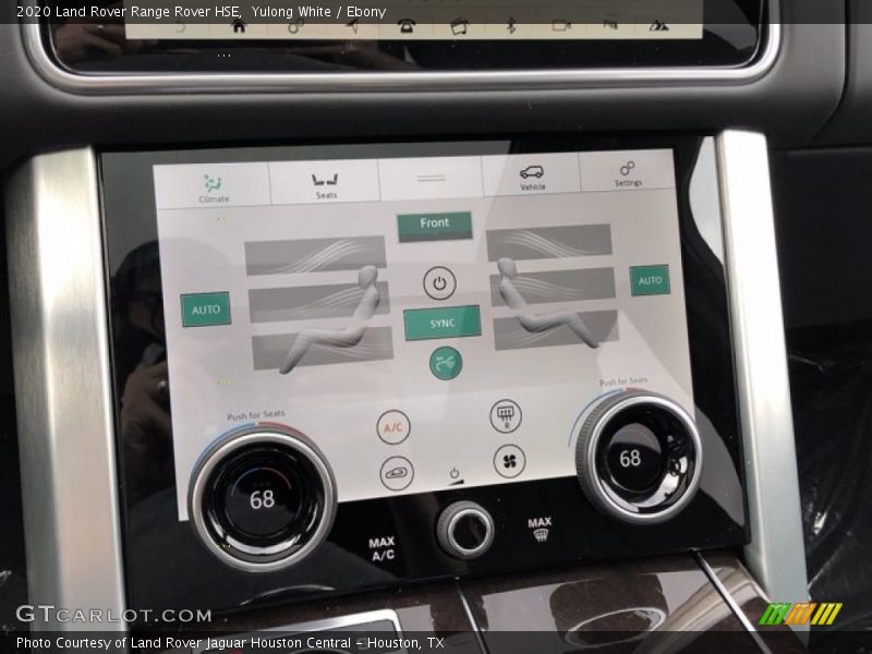 Controls of 2020 Range Rover HSE