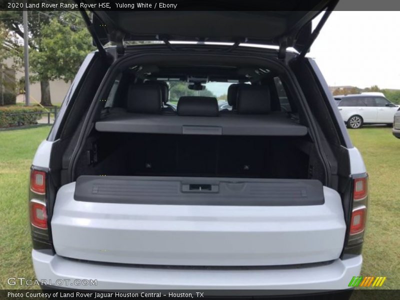 Yulong White / Ebony 2020 Land Rover Range Rover HSE