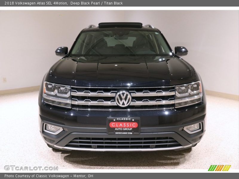 Deep Black Pearl / Titan Black 2018 Volkswagen Atlas SEL 4Motion