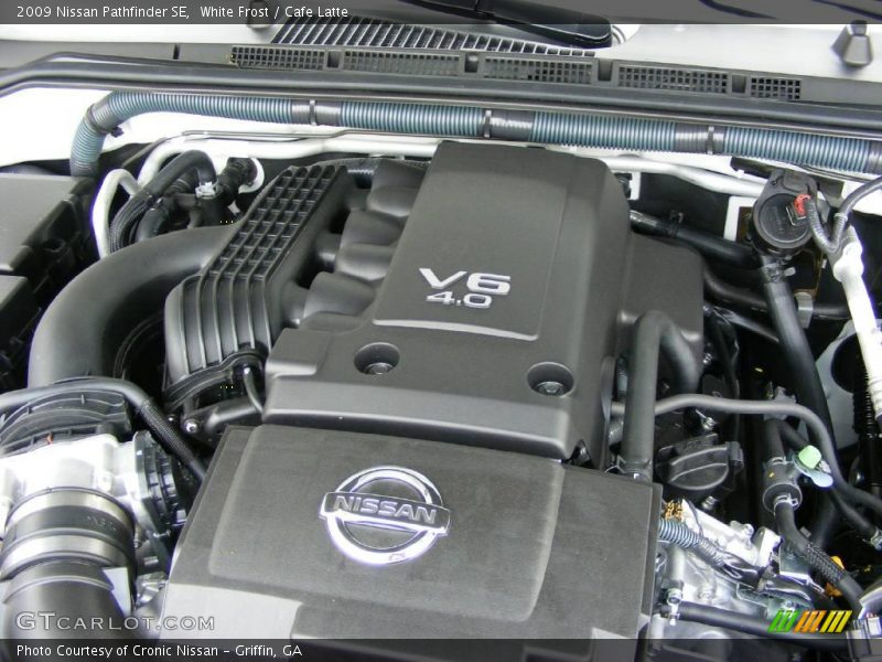 White Frost / Cafe Latte 2009 Nissan Pathfinder SE