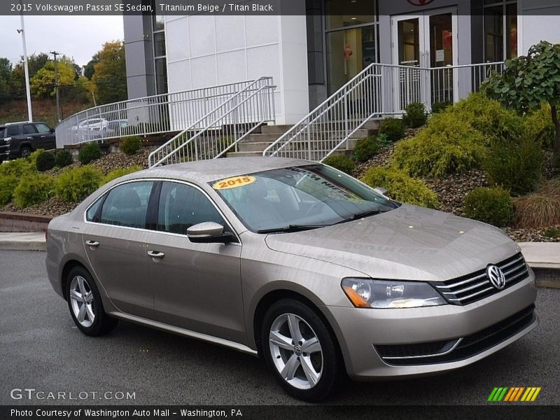 Front 3/4 View of 2015 Passat SE Sedan