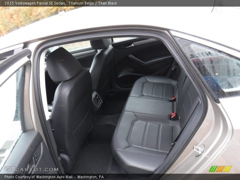 Titanium Beige / Titan Black 2015 Volkswagen Passat SE Sedan