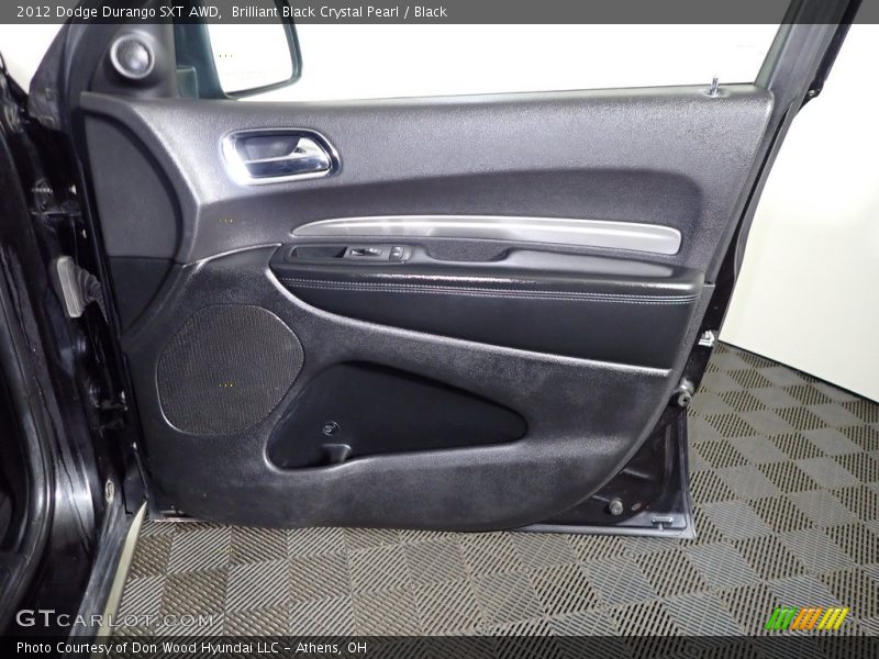 Brilliant Black Crystal Pearl / Black 2012 Dodge Durango SXT AWD