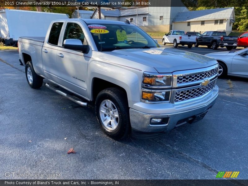 Front 3/4 View of 2015 Silverado 1500 LT Double Cab 4x4