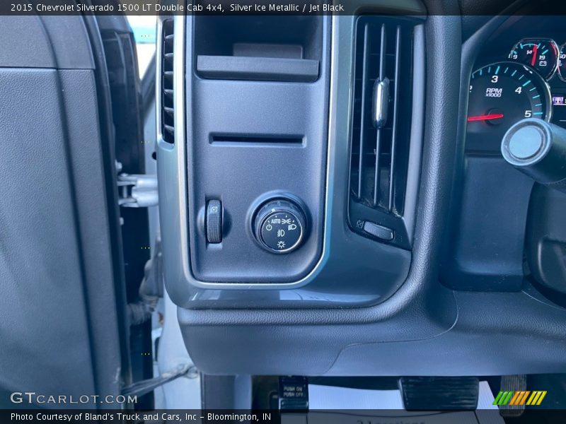 Controls of 2015 Silverado 1500 LT Double Cab 4x4