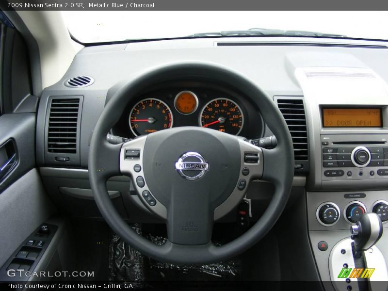 Metallic Blue / Charcoal 2009 Nissan Sentra 2.0 SR