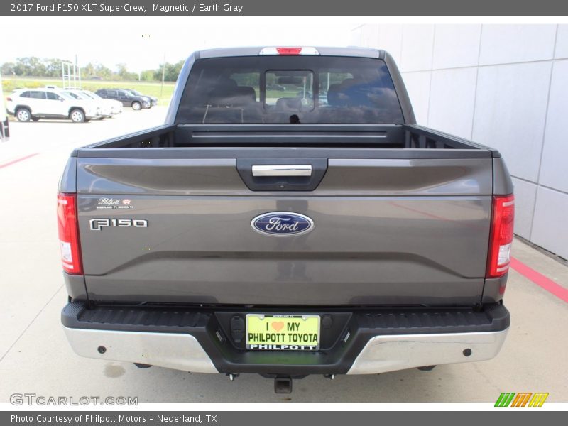 Magnetic / Earth Gray 2017 Ford F150 XLT SuperCrew