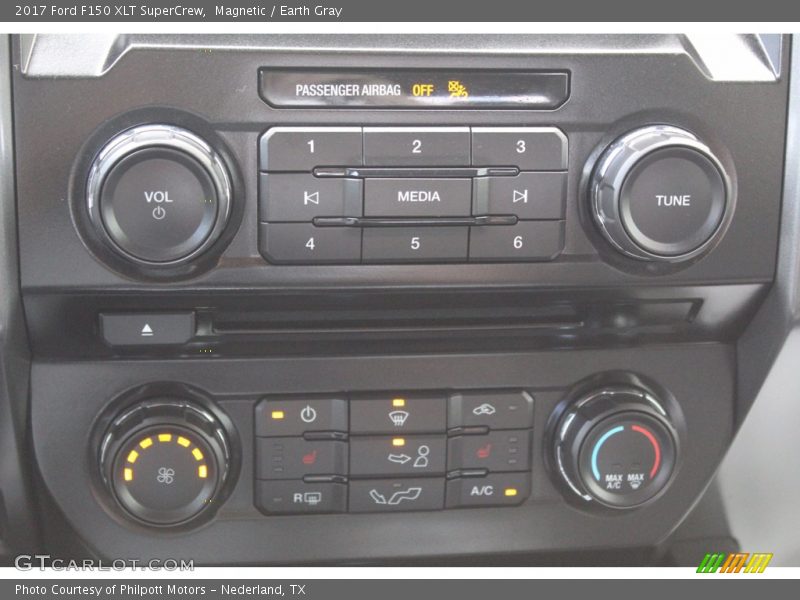 Magnetic / Earth Gray 2017 Ford F150 XLT SuperCrew