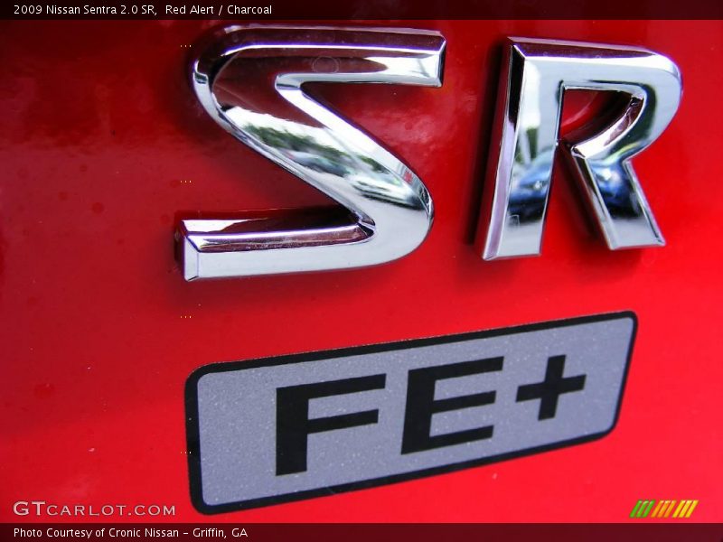 Red Alert / Charcoal 2009 Nissan Sentra 2.0 SR