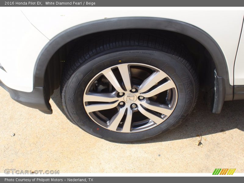 White Diamond Pearl / Beige 2016 Honda Pilot EX