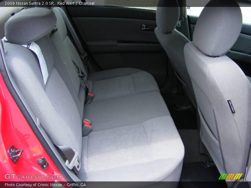 Red Alert / Charcoal 2009 Nissan Sentra 2.0 SR