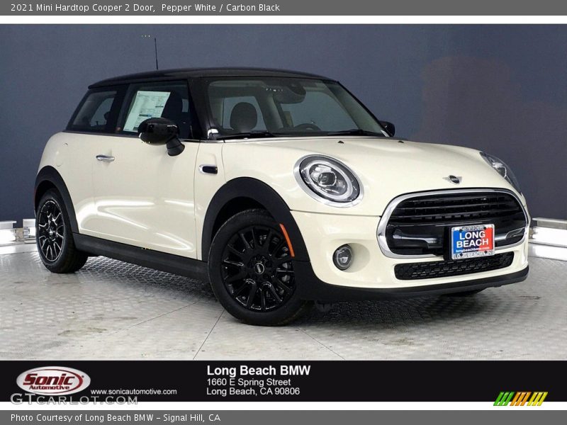 Pepper White / Carbon Black 2021 Mini Hardtop Cooper 2 Door