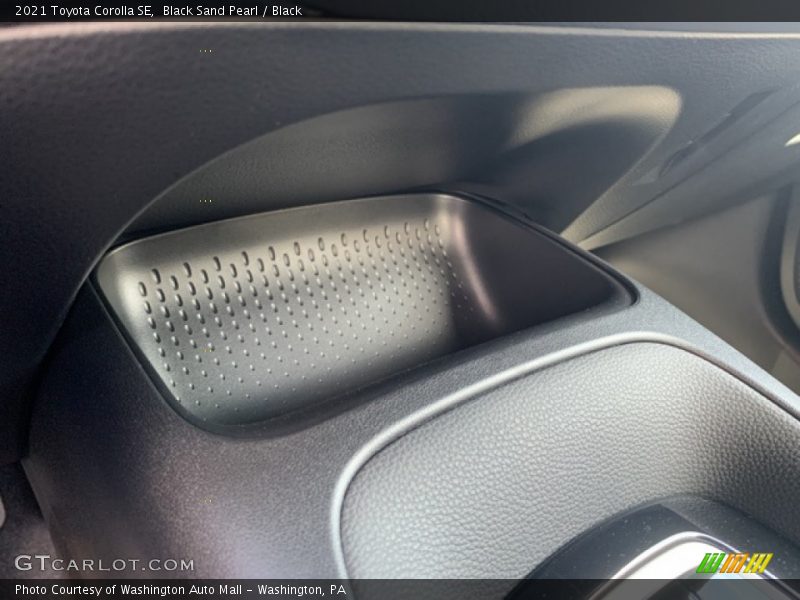 Black Sand Pearl / Black 2021 Toyota Corolla SE