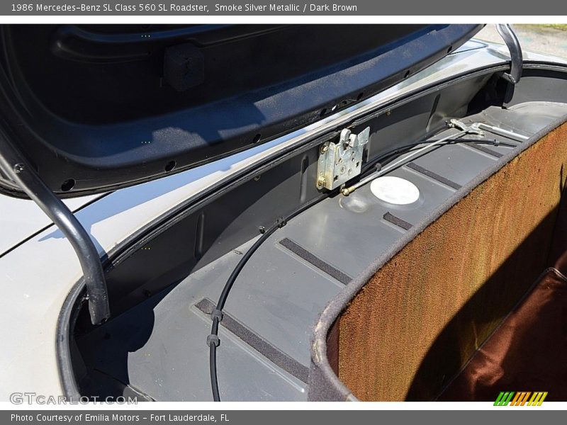 Smoke Silver Metallic / Dark Brown 1986 Mercedes-Benz SL Class 560 SL Roadster