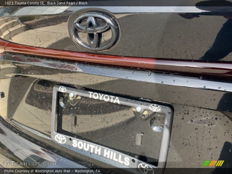 Black Sand Pearl / Black 2021 Toyota Corolla SE