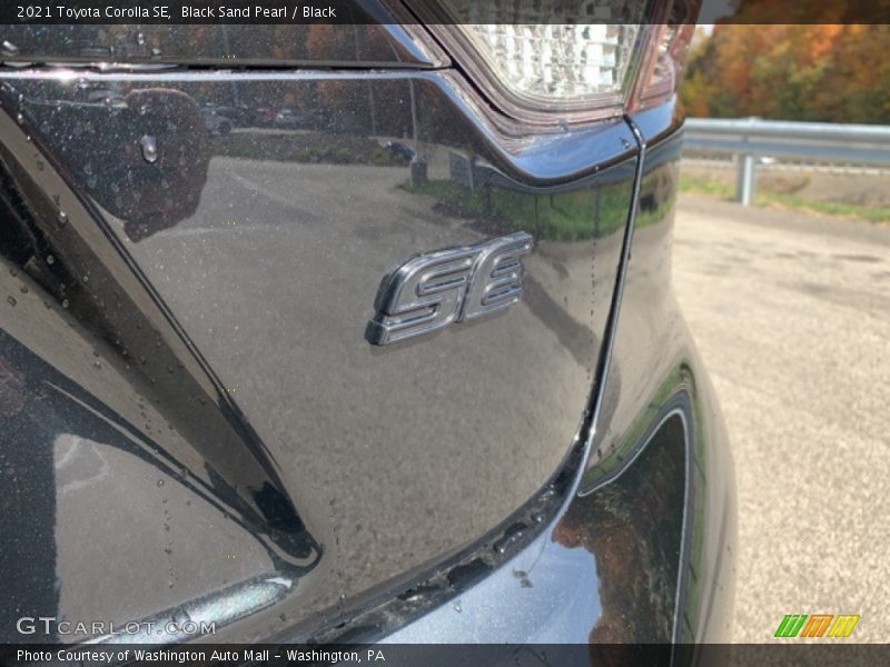 Black Sand Pearl / Black 2021 Toyota Corolla SE