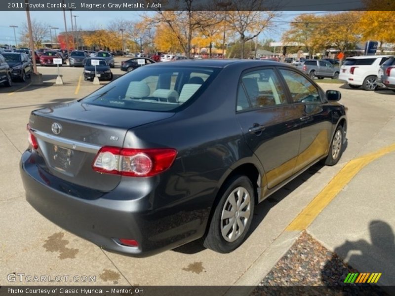 Magnetic Gray Metallic / Ash 2011 Toyota Corolla LE