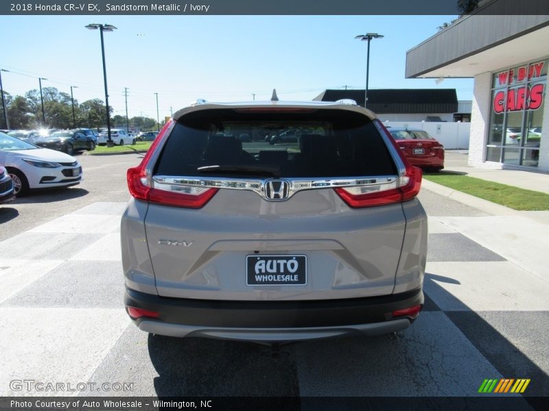 Sandstorm Metallic / Ivory 2018 Honda CR-V EX