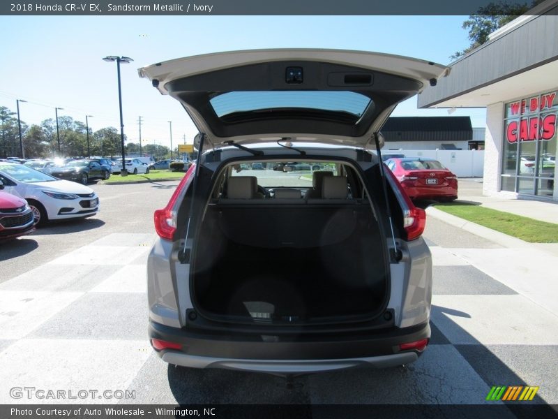 Sandstorm Metallic / Ivory 2018 Honda CR-V EX