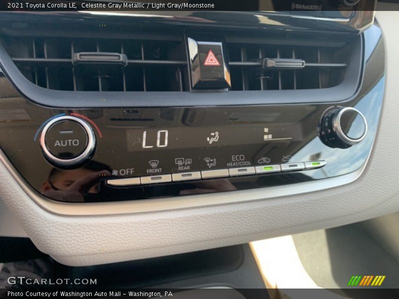 Celestite Gray Metallic / Light Gray/Moonstone 2021 Toyota Corolla LE