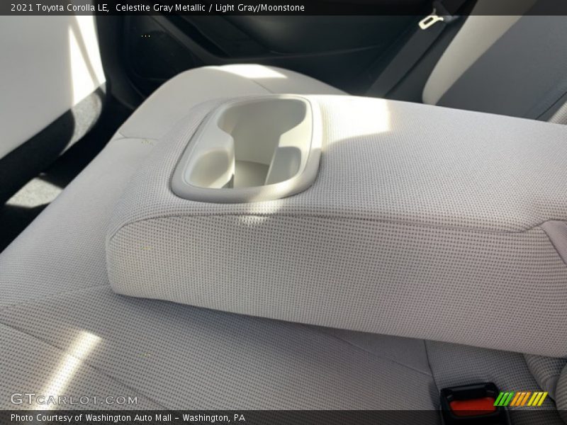 Celestite Gray Metallic / Light Gray/Moonstone 2021 Toyota Corolla LE
