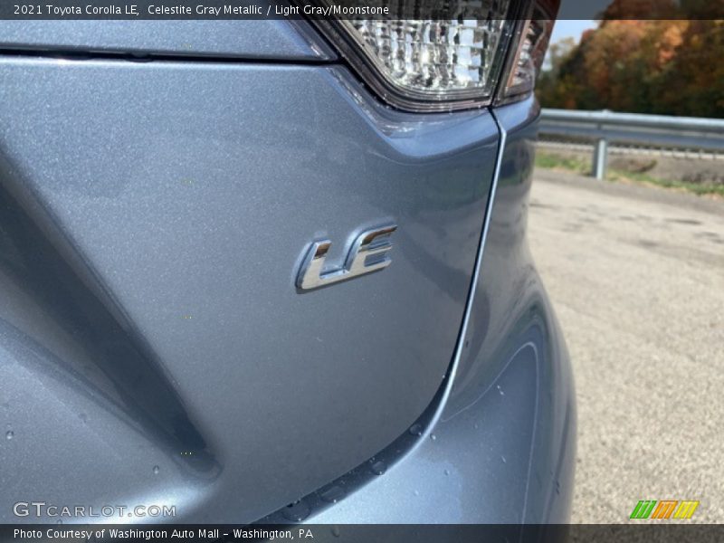 Celestite Gray Metallic / Light Gray/Moonstone 2021 Toyota Corolla LE