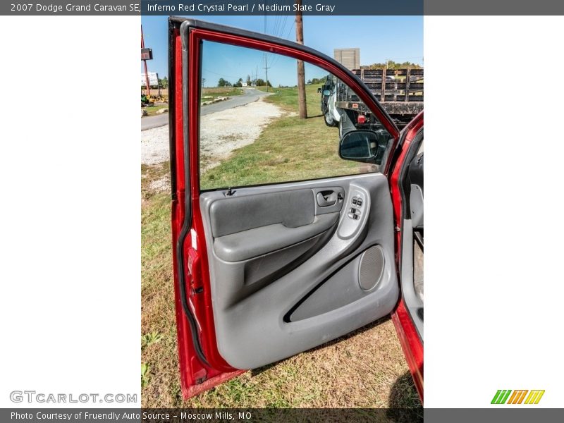 Inferno Red Crystal Pearl / Medium Slate Gray 2007 Dodge Grand Caravan SE