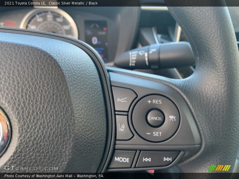 Classic Silver Metallic / Black 2021 Toyota Corolla LE