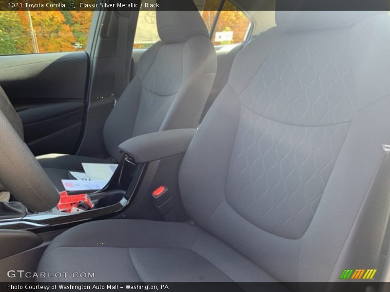 Classic Silver Metallic / Black 2021 Toyota Corolla LE