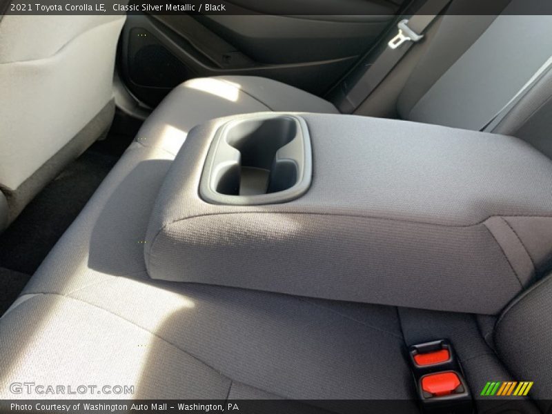 Classic Silver Metallic / Black 2021 Toyota Corolla LE