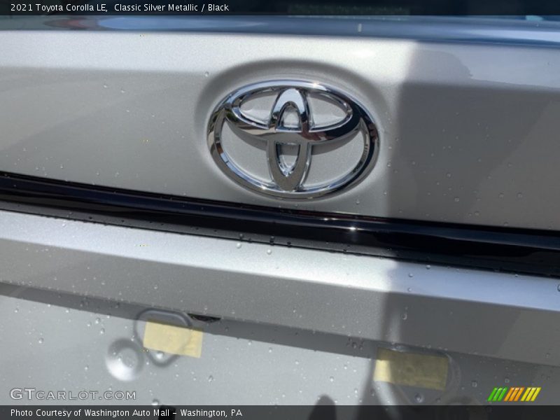 Classic Silver Metallic / Black 2021 Toyota Corolla LE