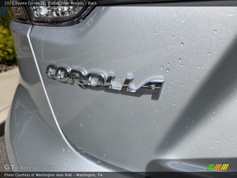 Classic Silver Metallic / Black 2021 Toyota Corolla LE