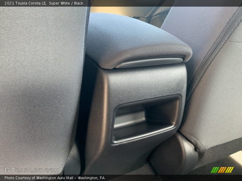 Super White / Black 2021 Toyota Corolla LE