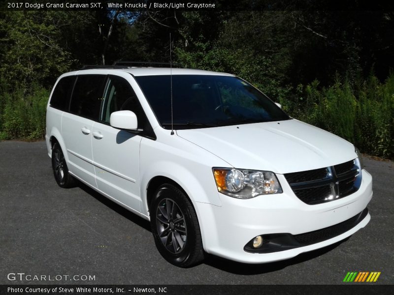 White Knuckle / Black/Light Graystone 2017 Dodge Grand Caravan SXT