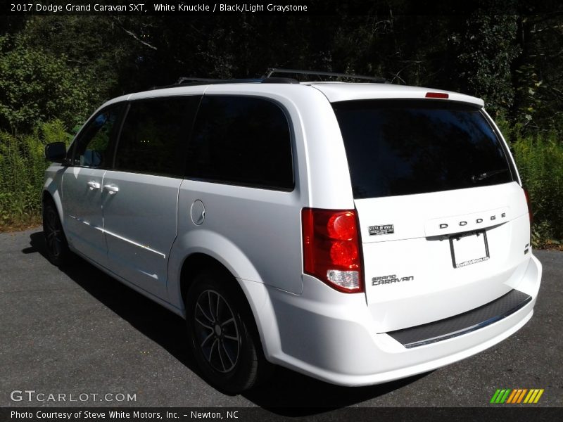 White Knuckle / Black/Light Graystone 2017 Dodge Grand Caravan SXT