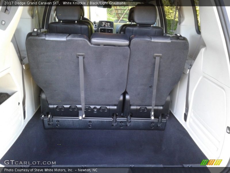 White Knuckle / Black/Light Graystone 2017 Dodge Grand Caravan SXT