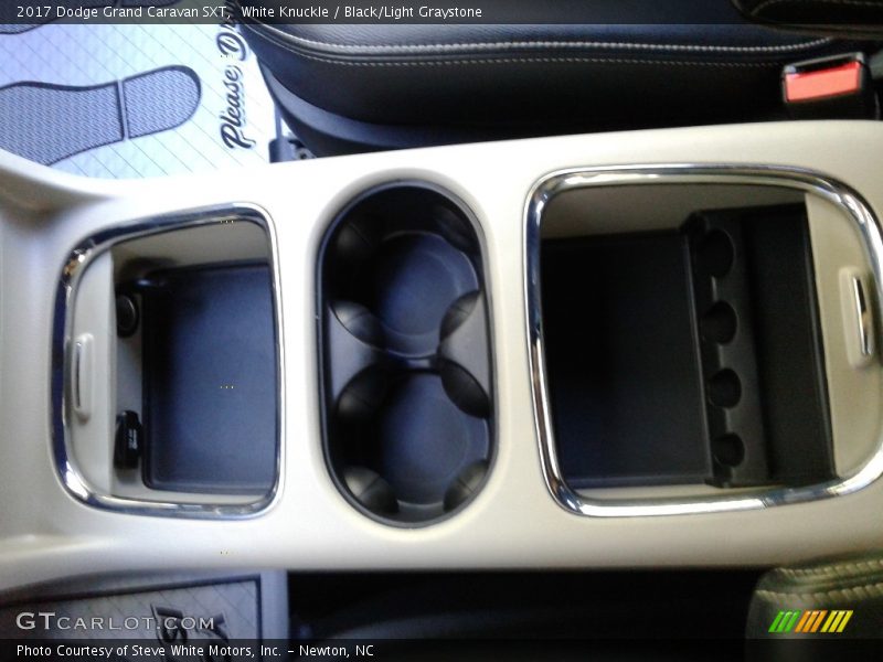 White Knuckle / Black/Light Graystone 2017 Dodge Grand Caravan SXT