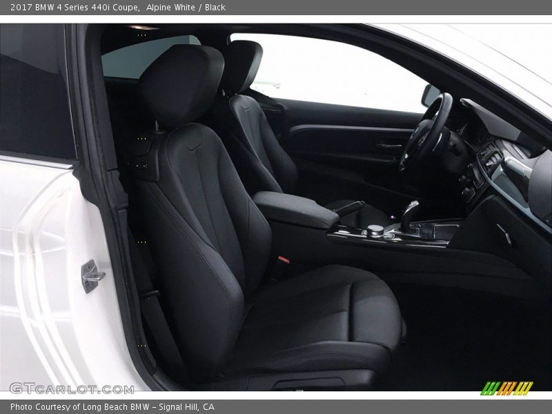 Alpine White / Black 2017 BMW 4 Series 440i Coupe