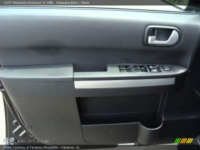 Kalapana Black / Black 2007 Mitsubishi Endeavor LS AWD