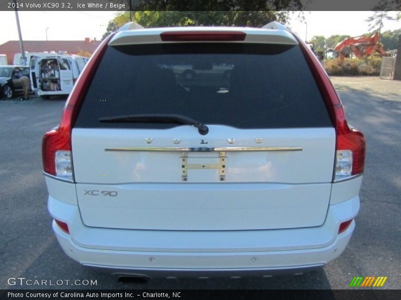 Ice White / Beige 2014 Volvo XC90 3.2