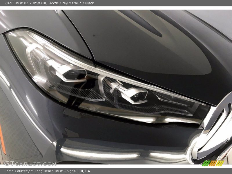 Arctic Grey Metallic / Black 2020 BMW X7 xDrive40i