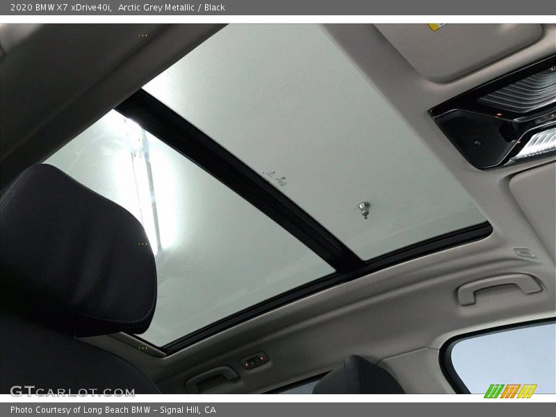 Arctic Grey Metallic / Black 2020 BMW X7 xDrive40i