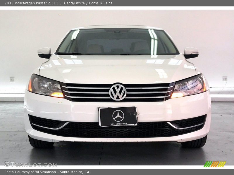 Candy White / Cornsilk Beige 2013 Volkswagen Passat 2.5L SE