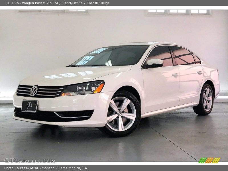 Candy White / Cornsilk Beige 2013 Volkswagen Passat 2.5L SE
