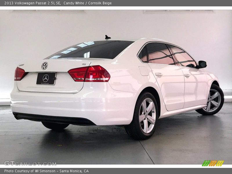 Candy White / Cornsilk Beige 2013 Volkswagen Passat 2.5L SE